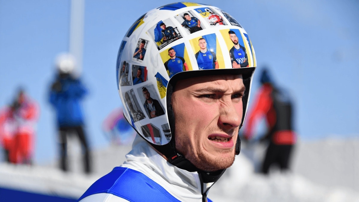IOK förbjuder ukrainska olympiska spelare att bära hjälm med bilder på idrottare som dödats av Ryssland