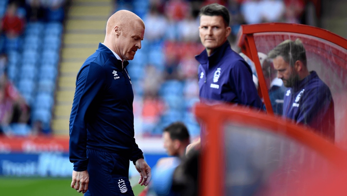 Nottingham Forest sparkar Sean Dyche och söker efter säsongens fjärde manager