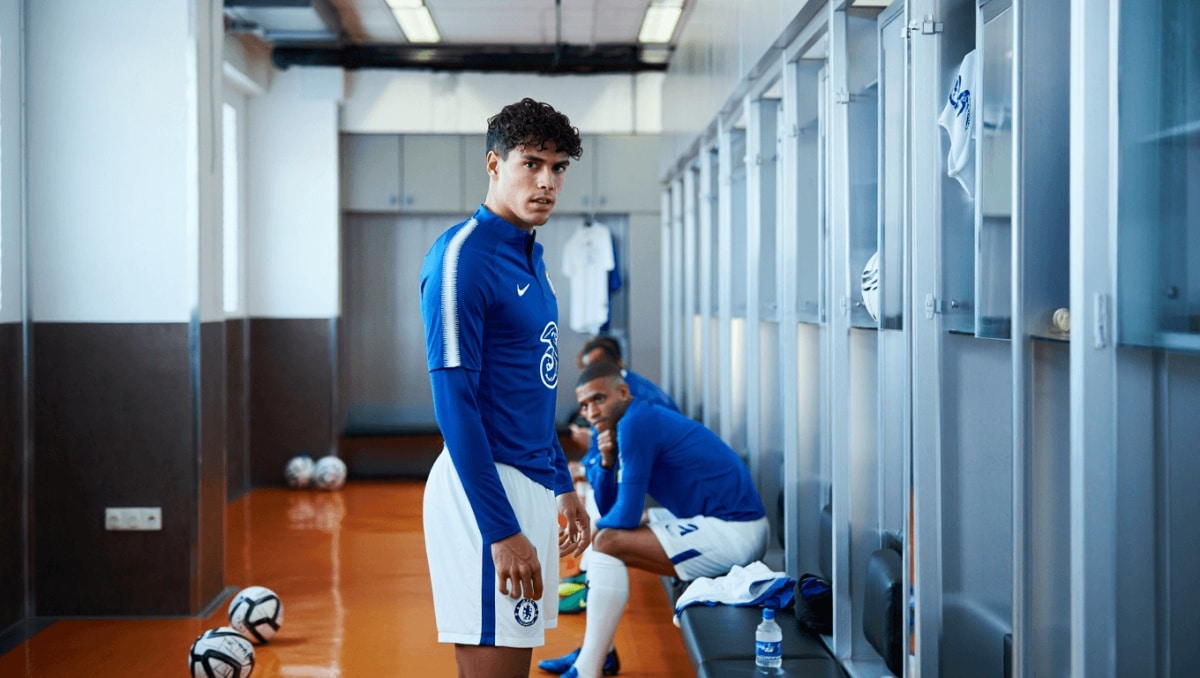 Uppgifter: Barco på väg till Chelsea