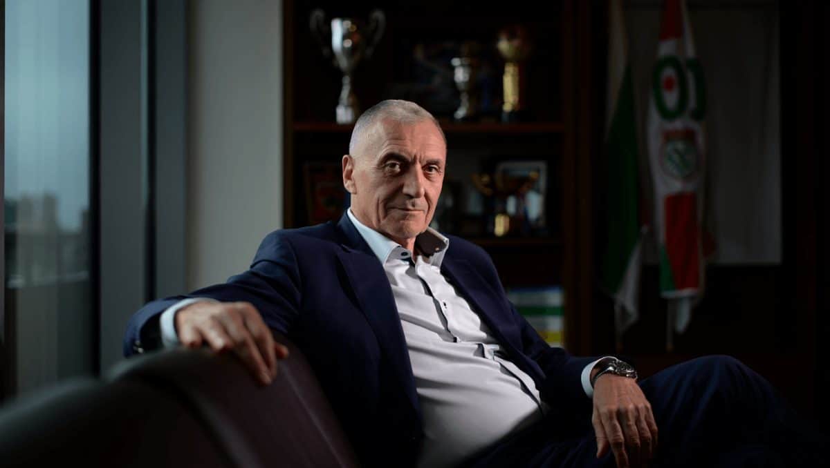 Borislav Mihaylov, hjälte från VM 1994 och tidigare ordförande för Bulgariens fotbollsförbund, avlider vid 63 års ålder