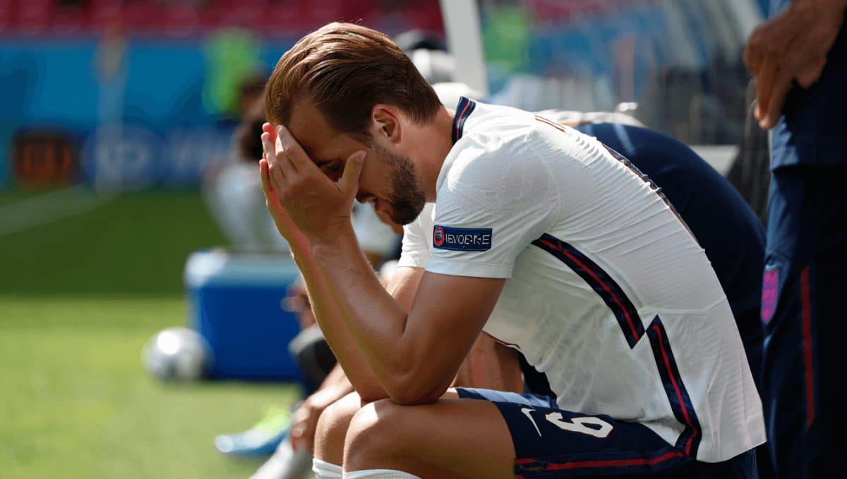 England oroar sig för 'Kane-beroende' efter en besvikelse i vänskapsmatcher