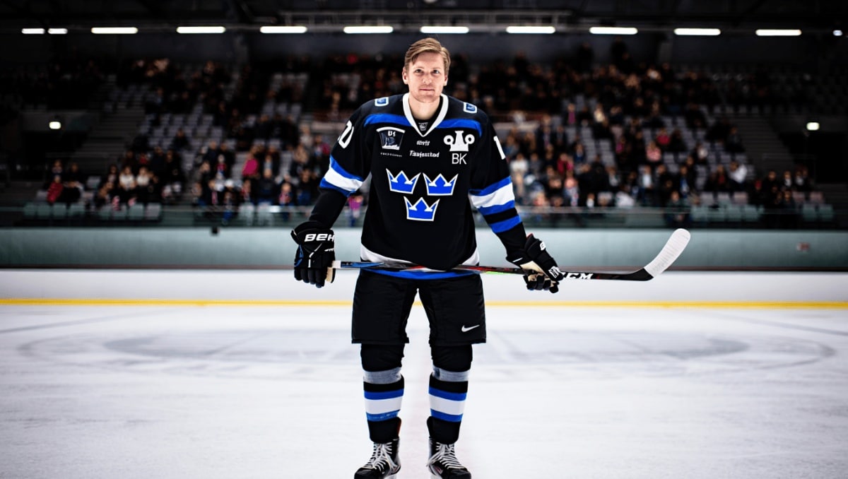Victor Ejdsell gör comeback i Färjestad BK